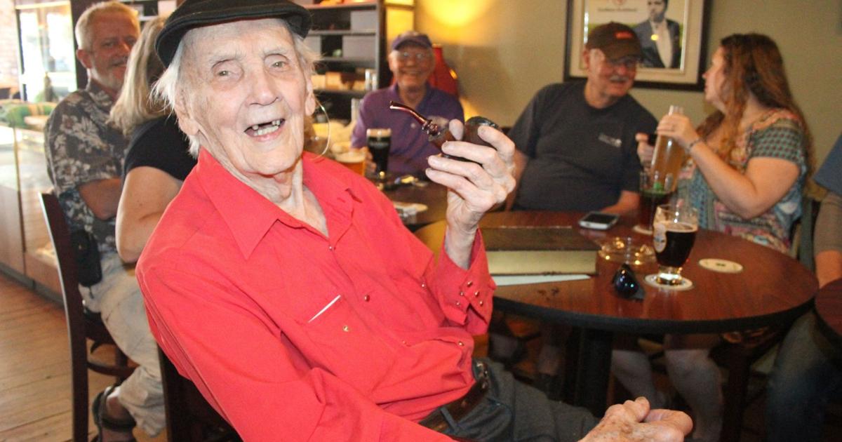 Robert Rakestraw: A renaissance man | Columns | northwestgeorgianews.com