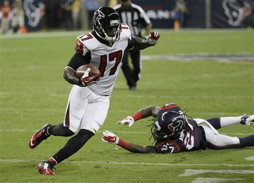 Josh Victorian, Devin Hester