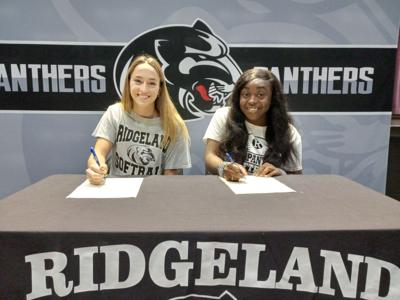 Jenna Morgan and Cordasia Watkins sign with Roane State