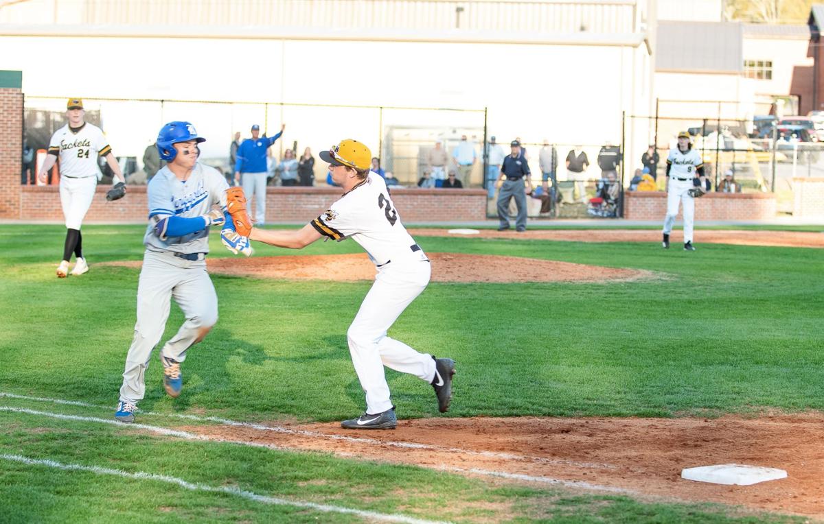 Ringgold Tigers swat Yellow Jackets Sports