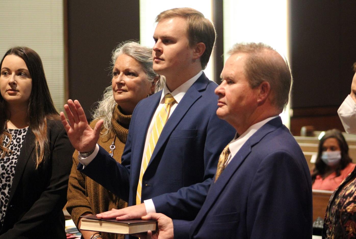 Gammon sworn in as 3rd-generation lawyer