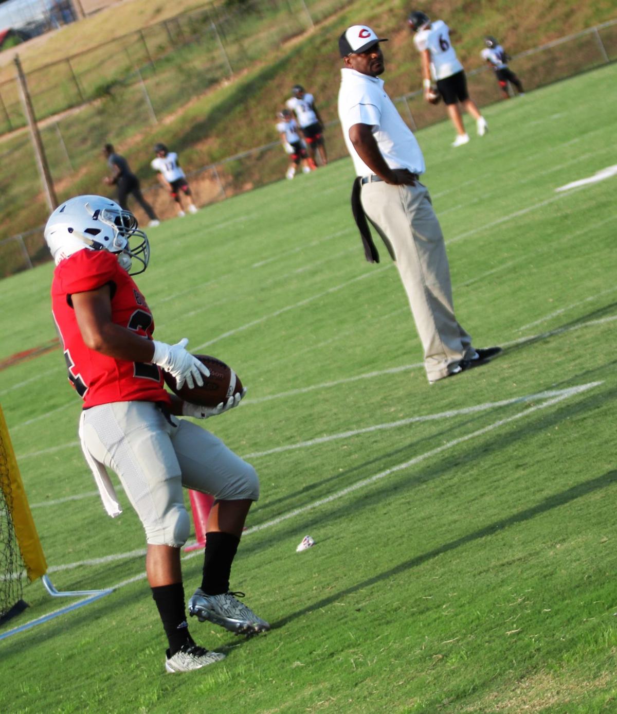 Pigskin Preview Bulldogs Sidelines Has New Coaches As Season