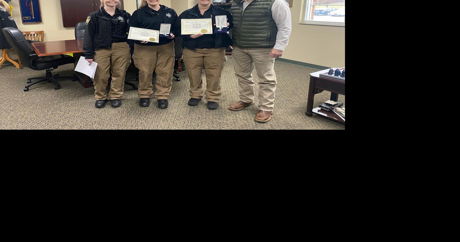 Gordon County Sheriff's Office jailers recognized for life saving