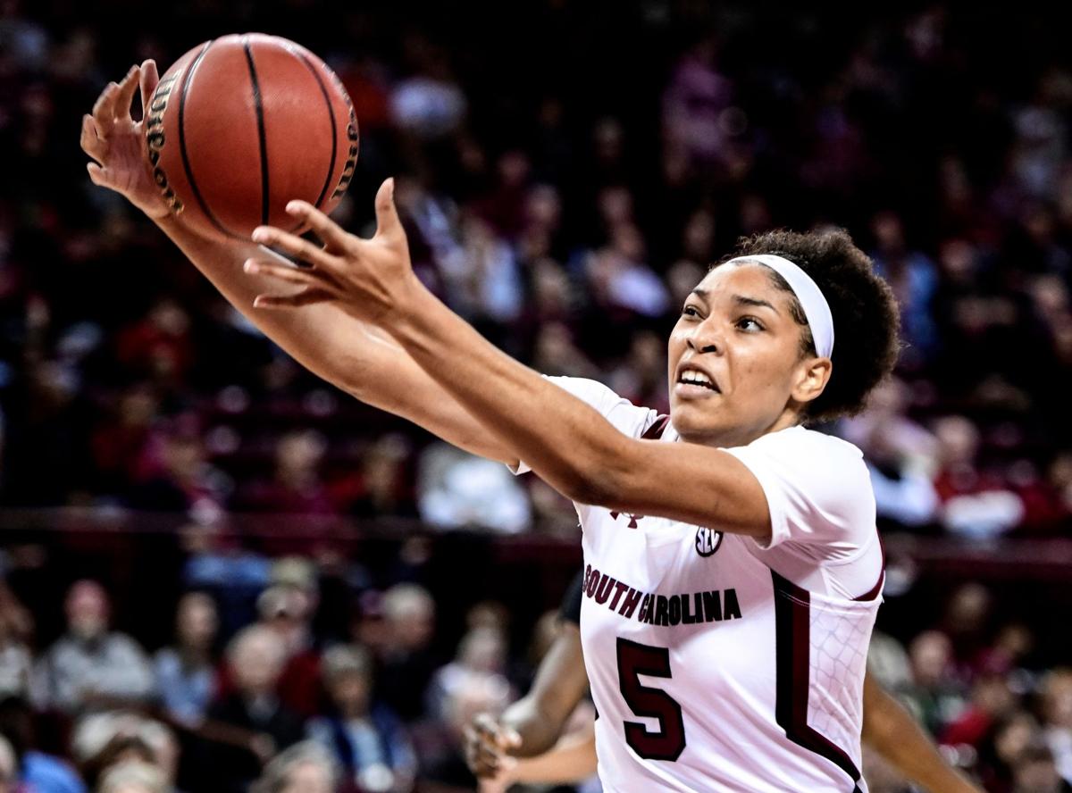College Basketball Saxton South Carolina Enter Sec Play On A