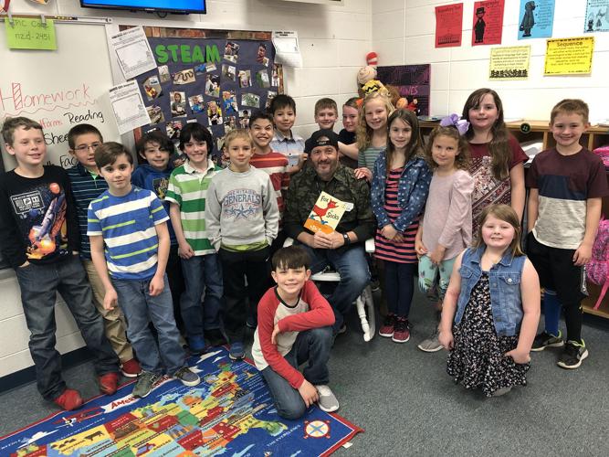 Woodstation Elementary celebrates reading Catoosa Walker News
