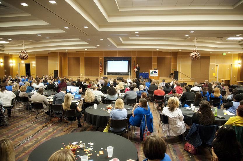 Gordon Hospital clinics present awards for patient experience The