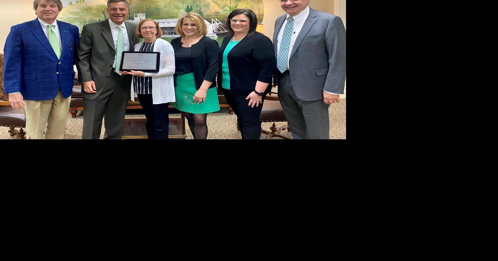 Greater Community Bank's Sandy Cowart receives Lifetime Service Award