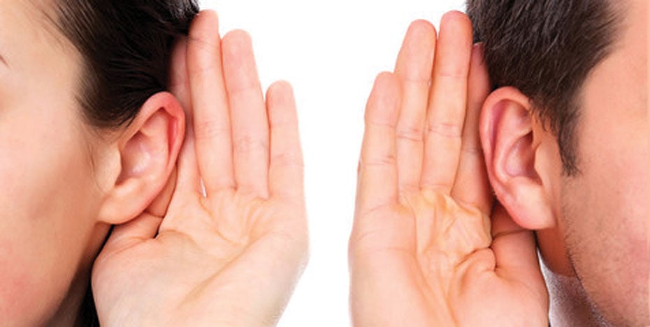 difference between hearing and listening lessons