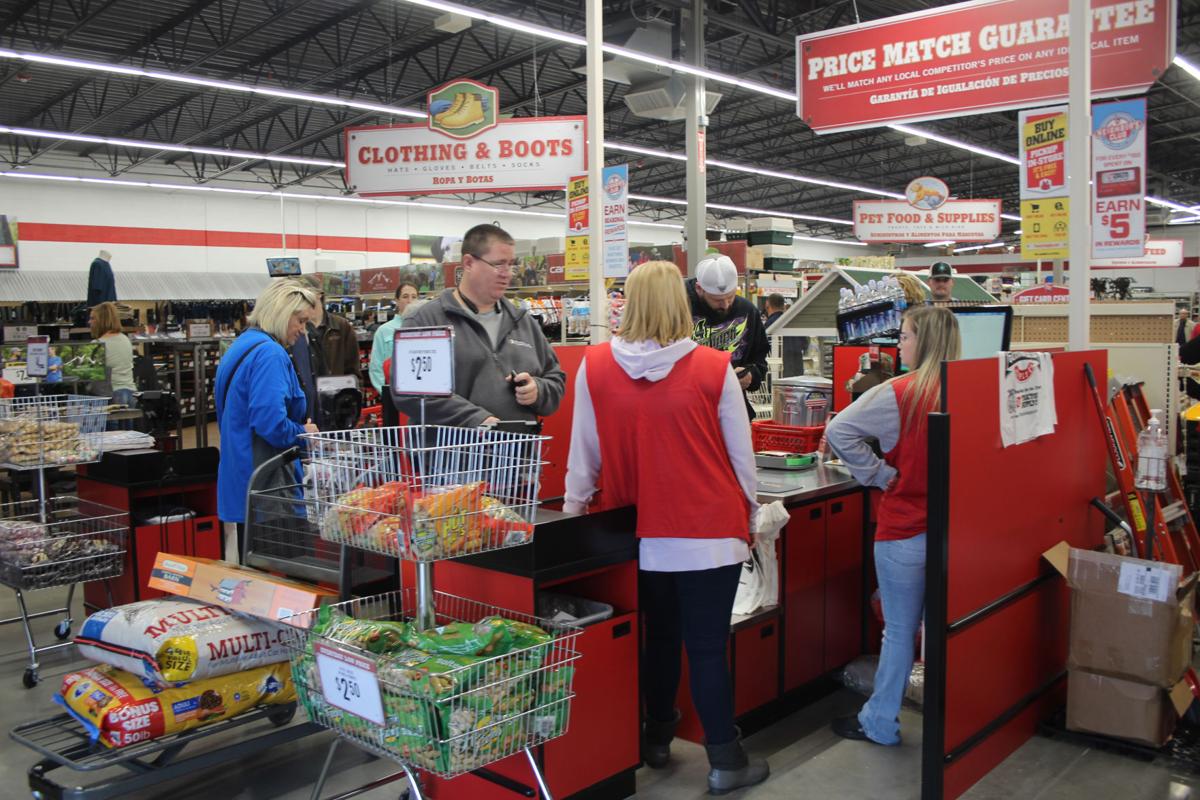 Community Welcomes To Tractor Supply Local Northwestgeorgianews Com