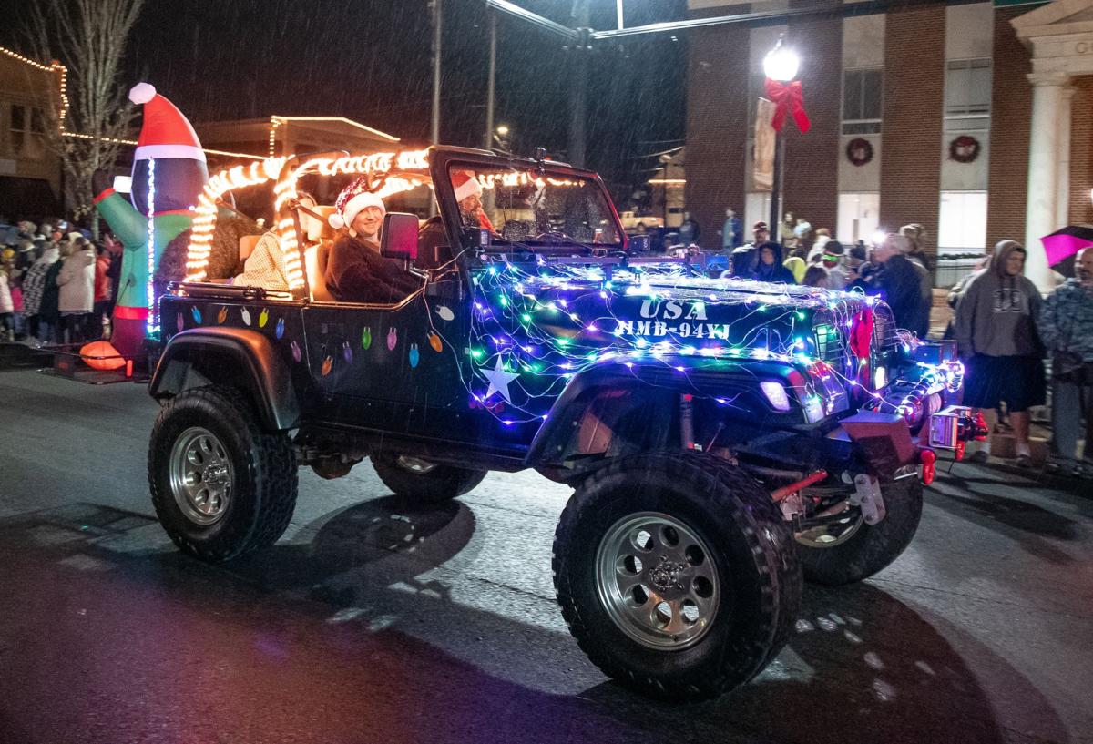 Calhoun Ga Christmas Parade 2025