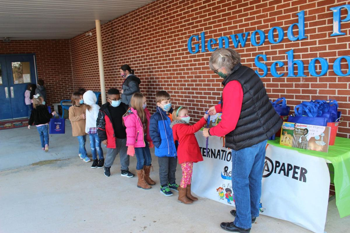 Glenwood Primary first graders receive free books through Reading is