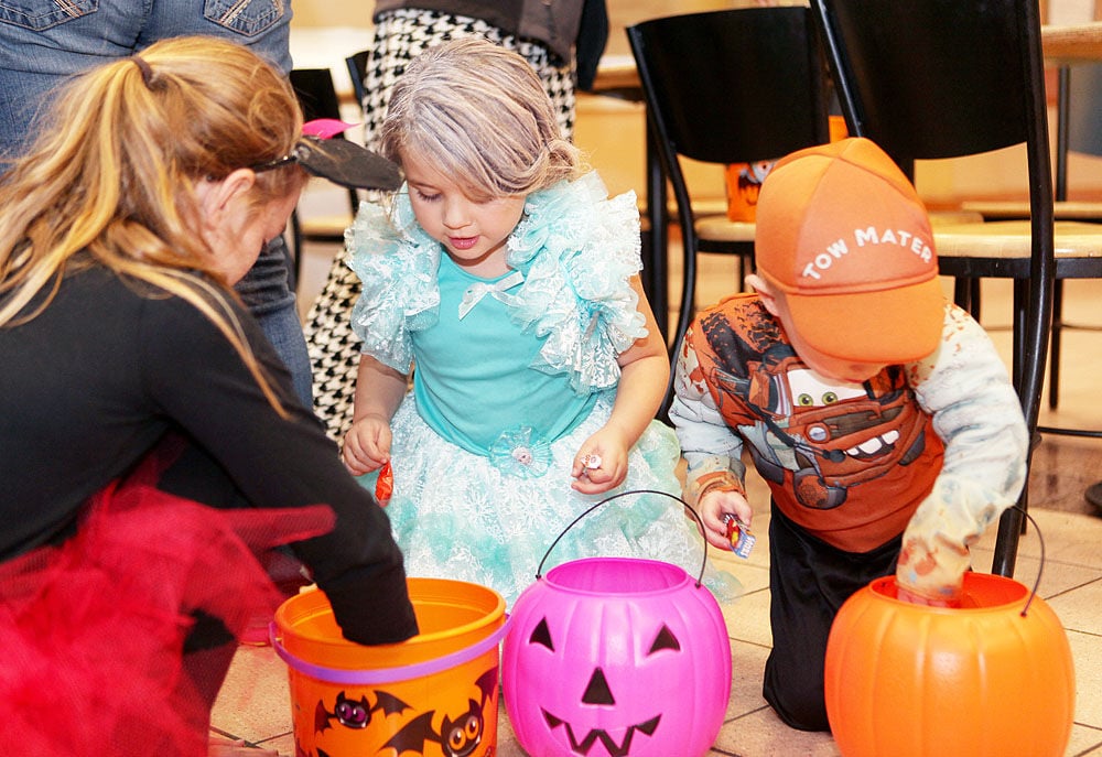 Trick or Treating at Mount Berry Square Mall Gallery