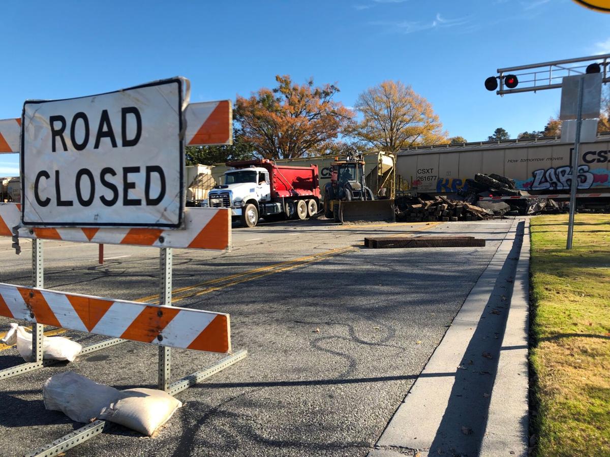 Railwork continues in downtown Calhoun News