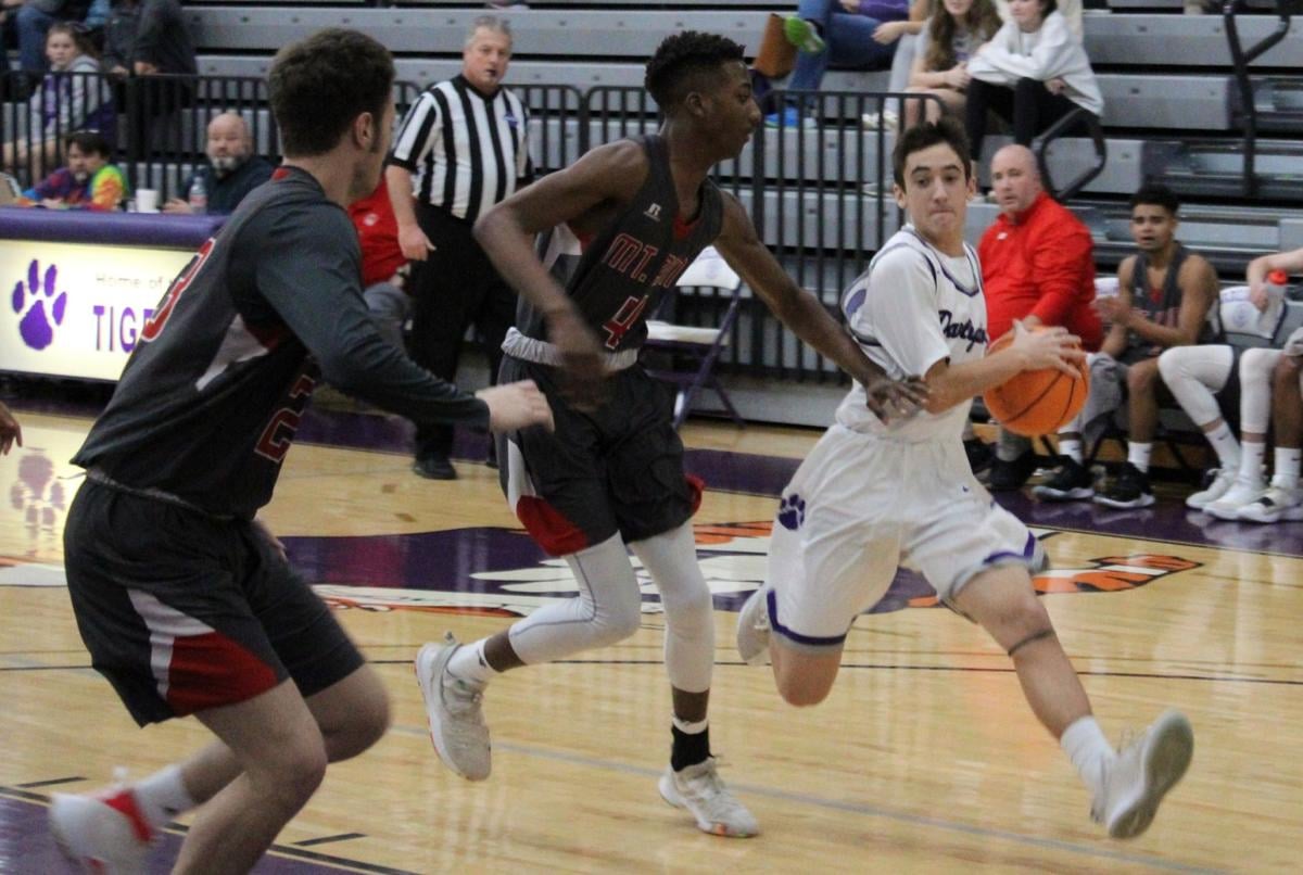 Prep Basketball Roundup Darlington S Boys Hang On For Region