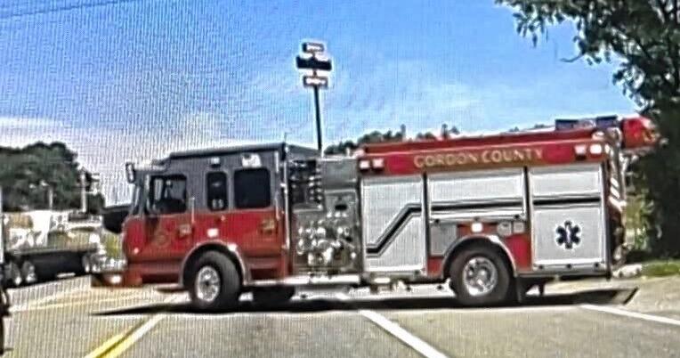 Calhoun man charged with hitting fire truck, fleeing the scene