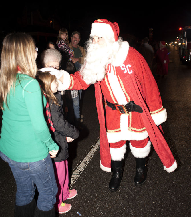 Cave City Christmas Parade 2022 Cave Spring Christmas Parade Gallery Cave City Christmas Parade 2022 Cave Spring Christmas Parade Gallery