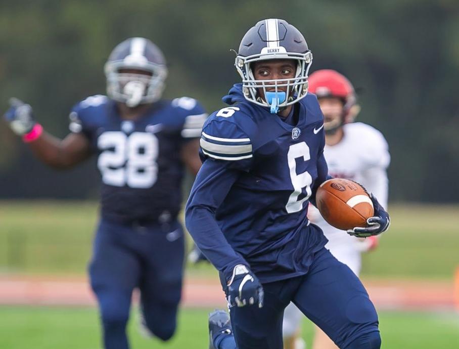 College Football Berry Bounces Back For Win Over Rhodes 54 10