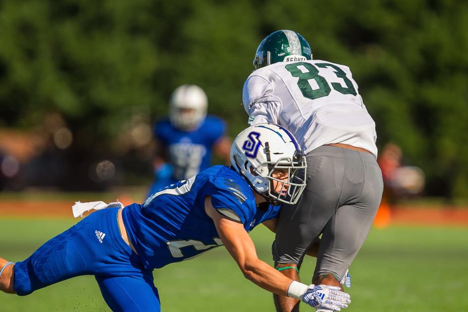 College Football Shorter Can T Hang On Against Delta State