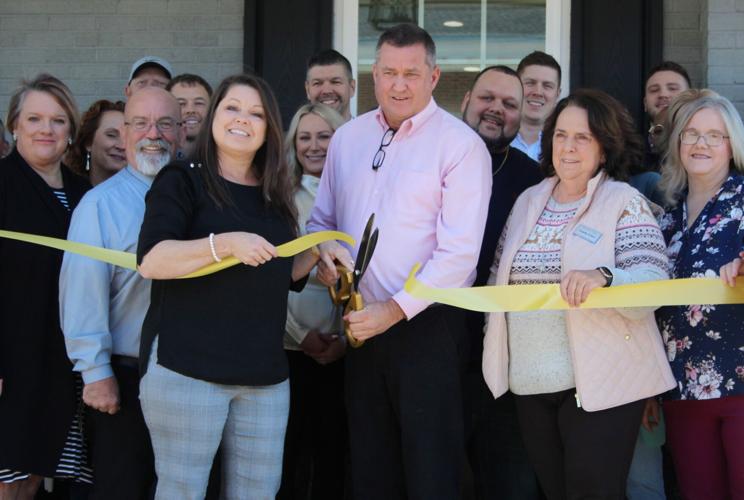 Realty group opens new location in Cedartown