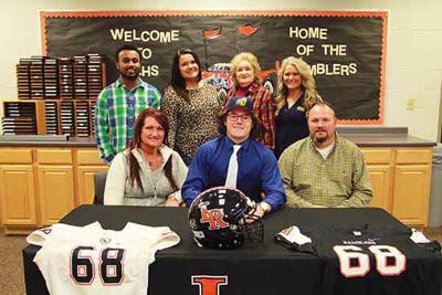 Football Lafayette S Jake Russell Signs With Reinhardt Football Northwestgeorgianews Com