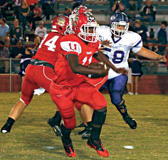 HIGH SCHOOL FOOTBALL Late defensive stand lifts No. 4 Ragland past
