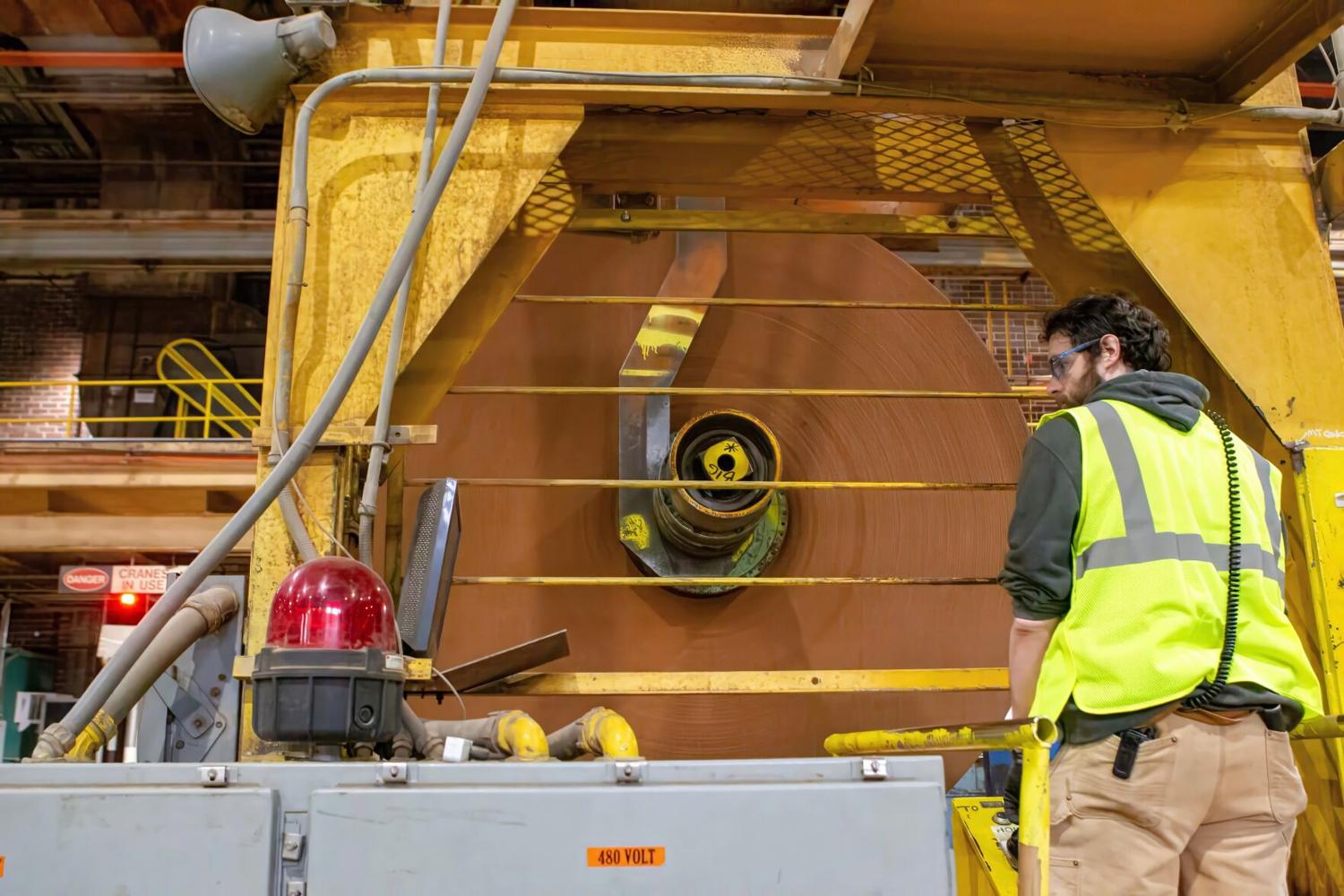 Paper, Pride, and Progress 70 Years at International Paper's Coosa(01)