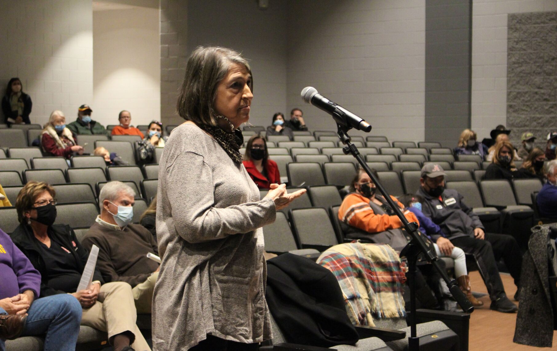 County school board to vote Monday on Cave Spring Elementary and Glenwood Primary closings - Vimarsana News
