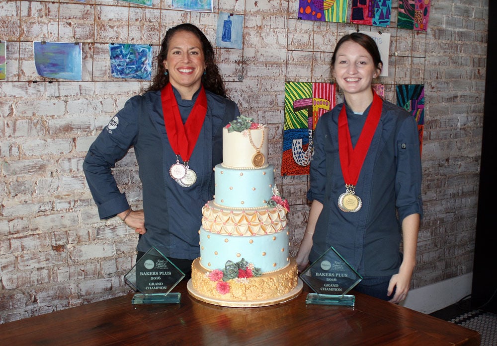 Pillsbury Bakers’ Plus Creative Decorating Competition