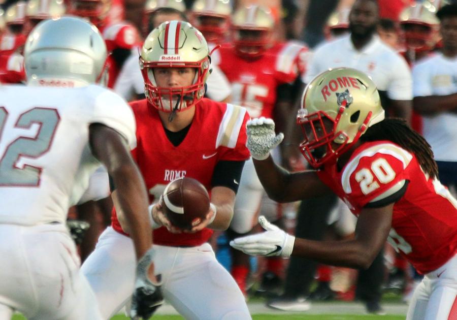 Prep Football New Look Wolves Open Season With Marietta In Corky