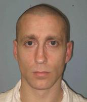 Three state inmates escape from Decatur Work Release Center