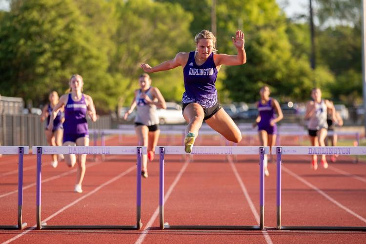 041625 Darlington track and field Evie Shropshire