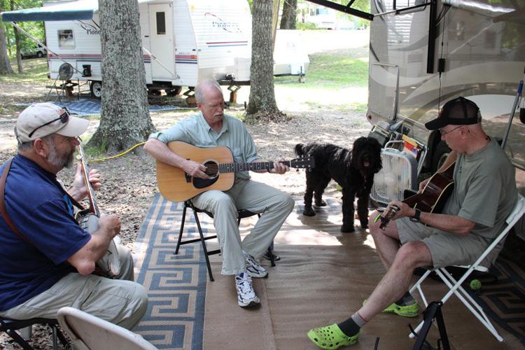 Armuchee Bluegrass crowd ‘like a family’; festival continues today