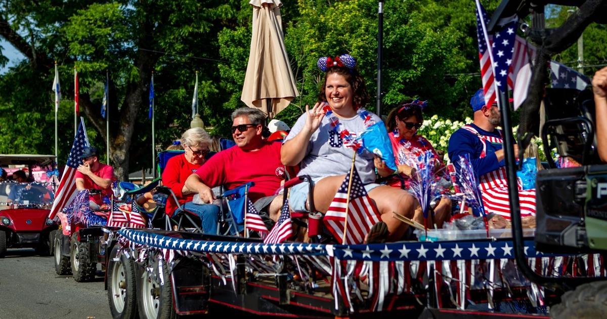 Spring Parade Pulling Out All The Stops: Cave Spring Independence Day Parade | Local ...