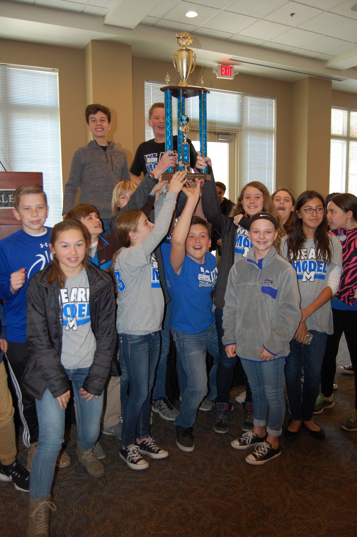 Model Middle wins Academic Quiz Bowl for middle schools | Hometown 