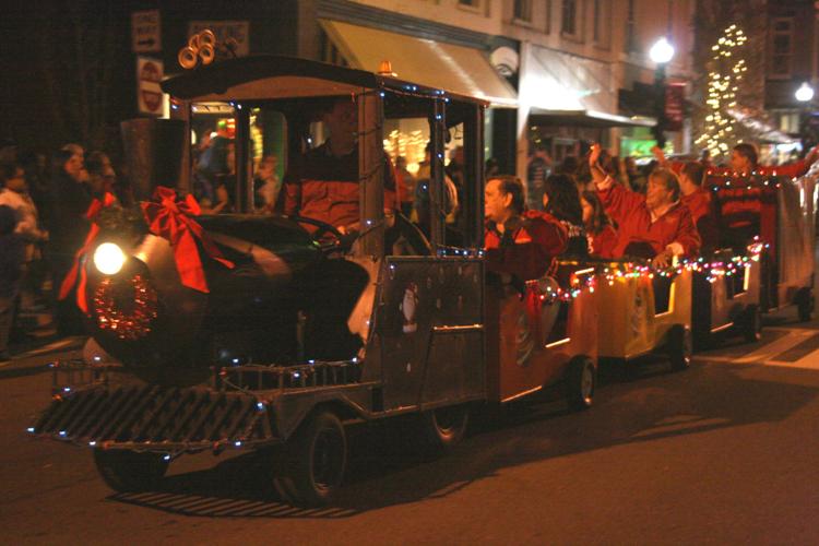 Cedartown Christmas Parade 2014 Multimedia