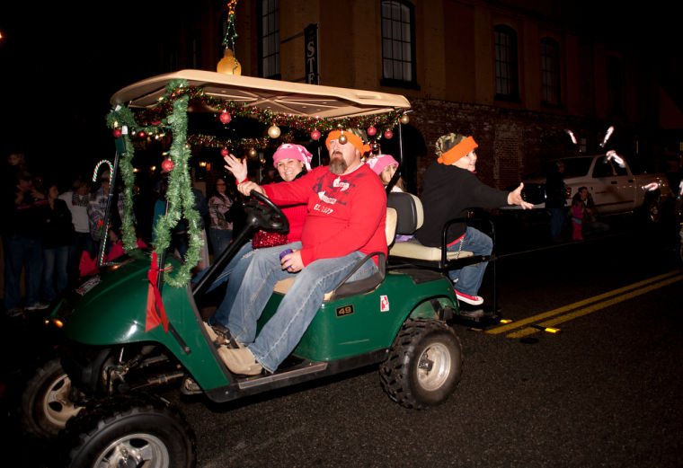 Cave City Christmas Parade 2022 Cave Spring Christmas Parade Gallery Cave City Christmas Parade 2022 Cave Spring Christmas Parade Gallery