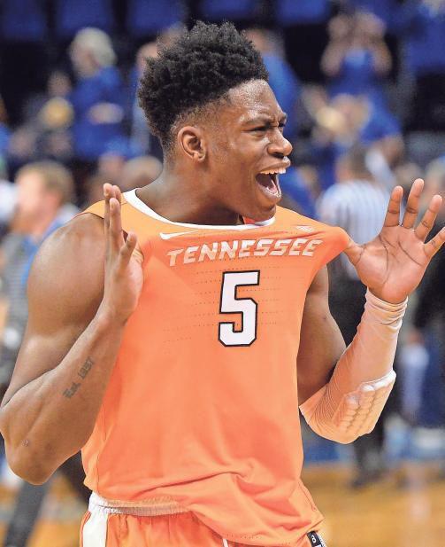 Schofield Scores 29 No 3 Tenn Beats Memphis