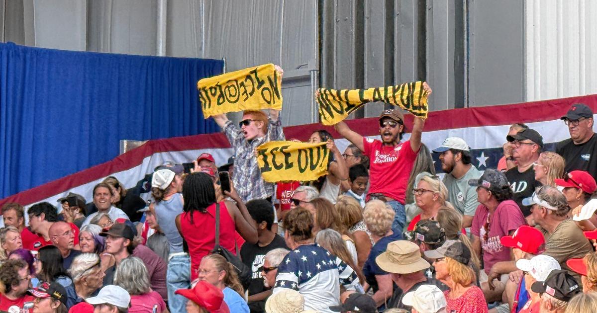 Pretend I'm on the ballot:' President urges midterm turnout in lengthy Dalton speech