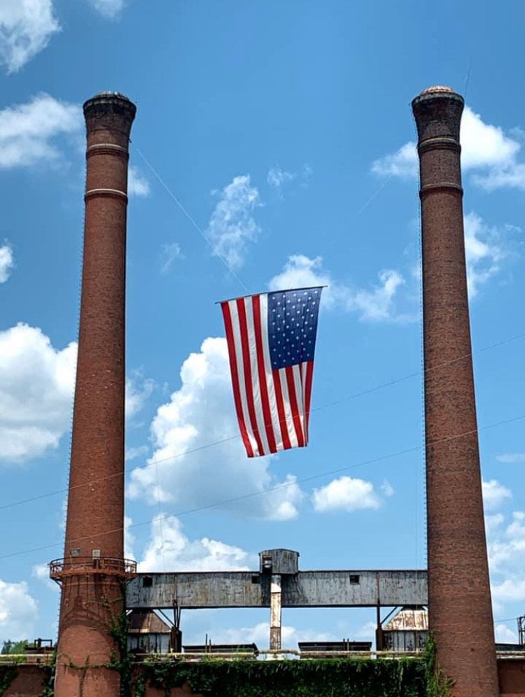 Old Glory and the Lindale Mill