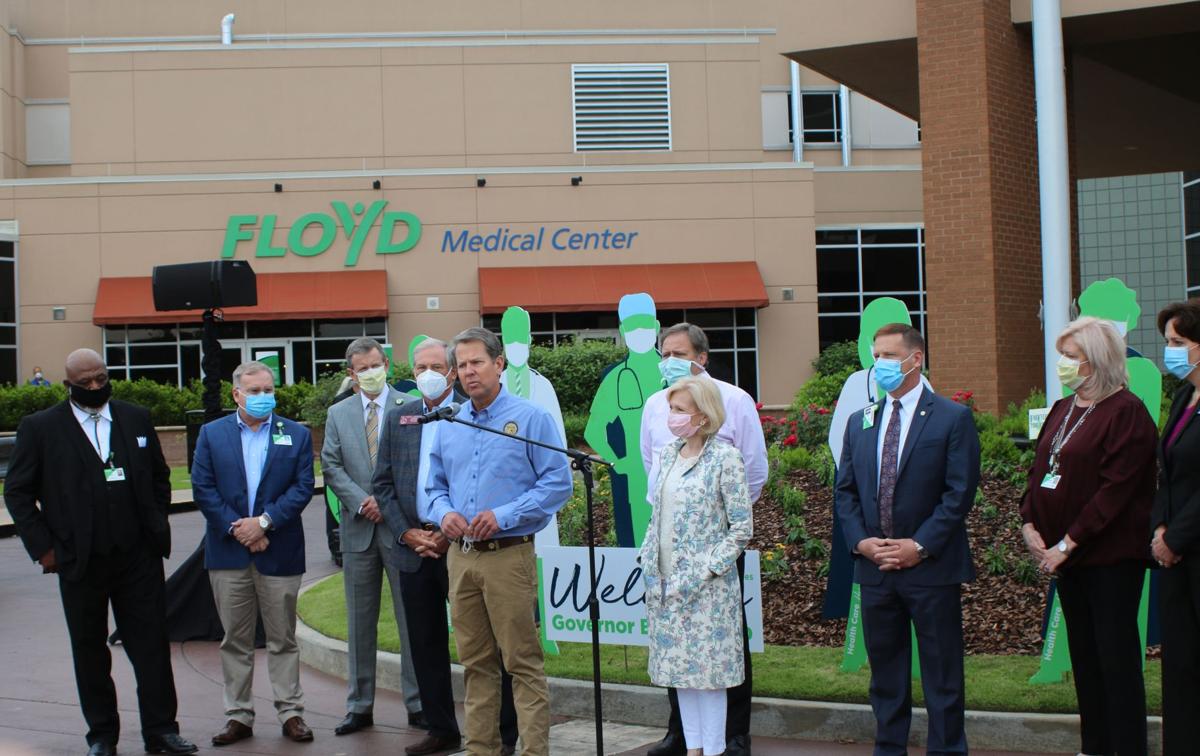 Gov. Kemp tours temporary medical units at Floyd Medical