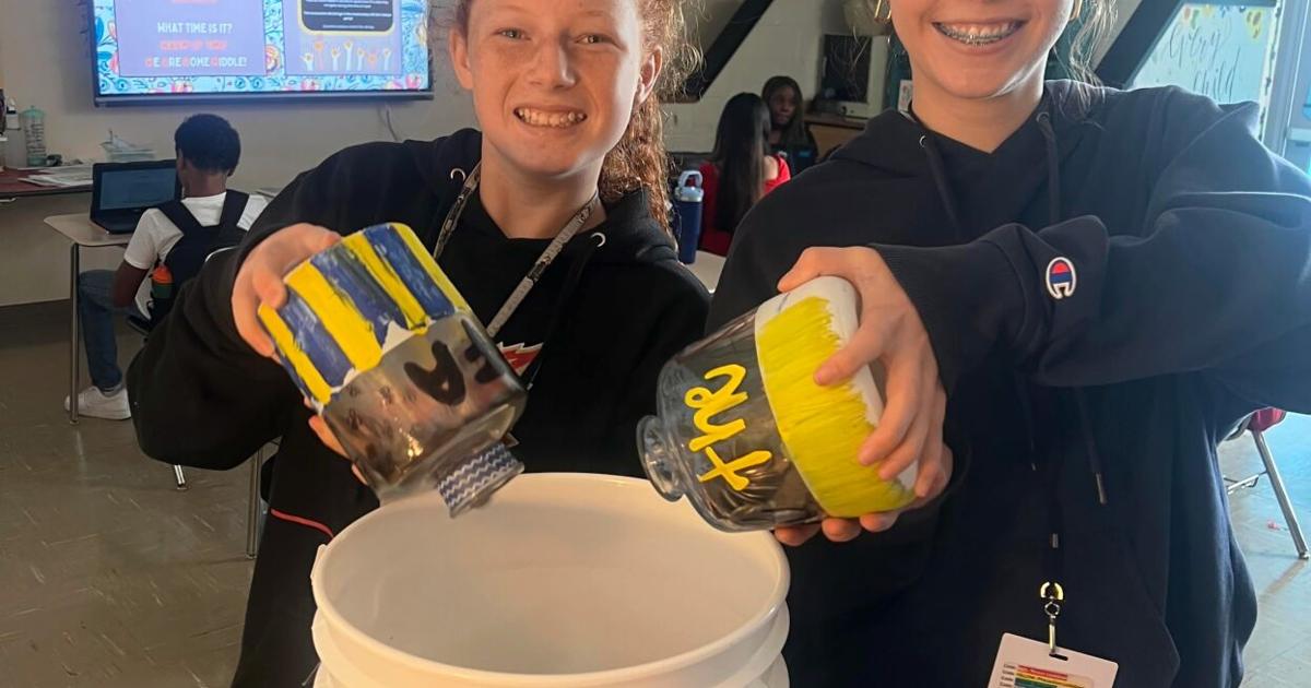 Rome FFA Students Raise Funds For Apalachee High School Education