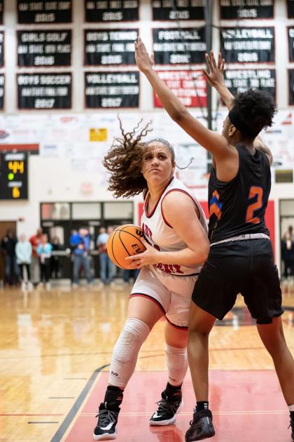 Gc S Mercedes Coleman And Sonoraville S Maliyah Parks Named To Ajc
