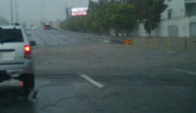 Inundación - carretera - noviembre 13 2018