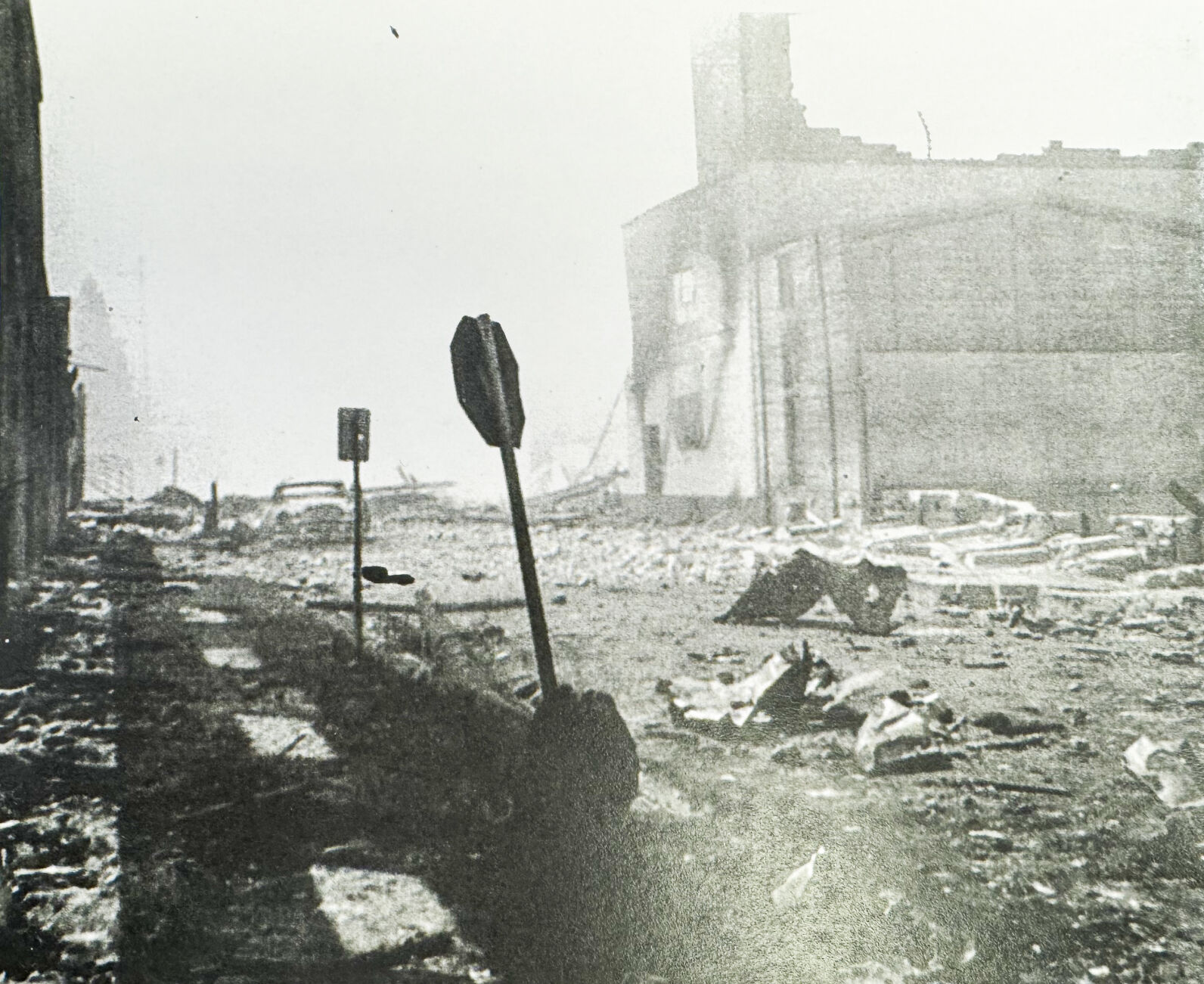 Stories of the blast: Remembering the tragedy and Roseburg's