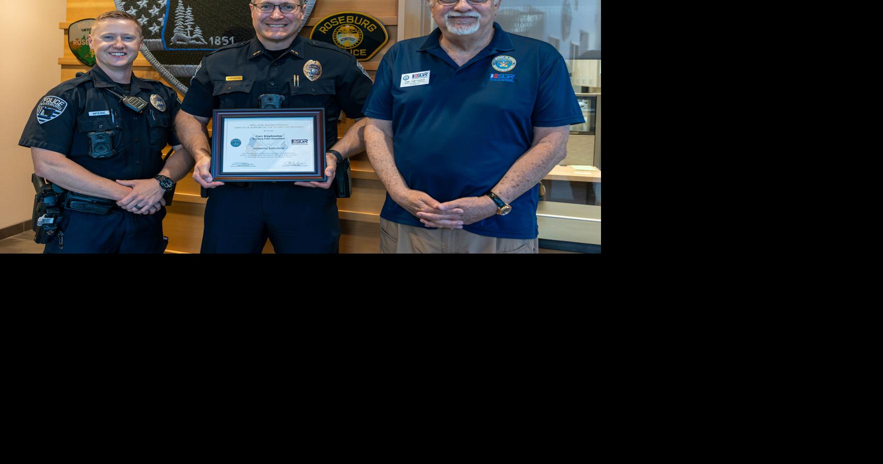 Roseburg Police Chief Receives Patriot Award