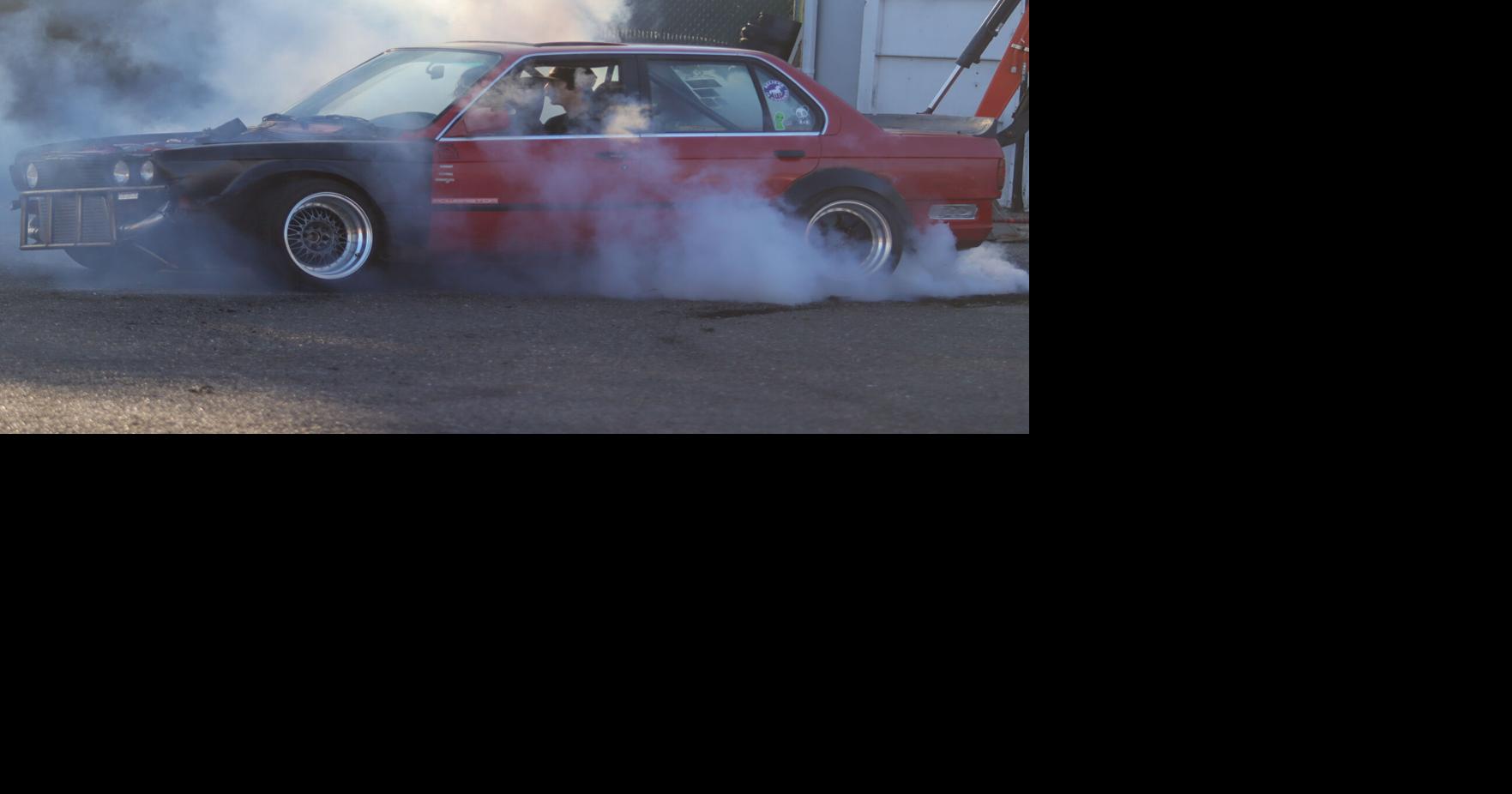 Backside Brewing hosts burnout competition for Graffiti Weekend