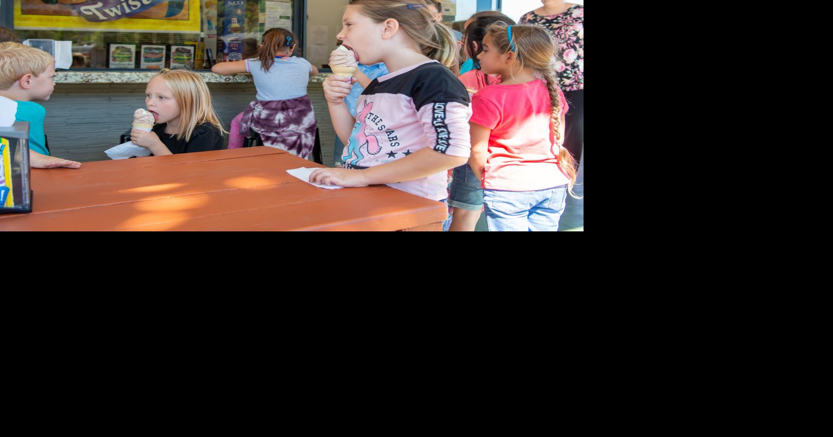 Fir Grove elementary students enjoy ice cream Education