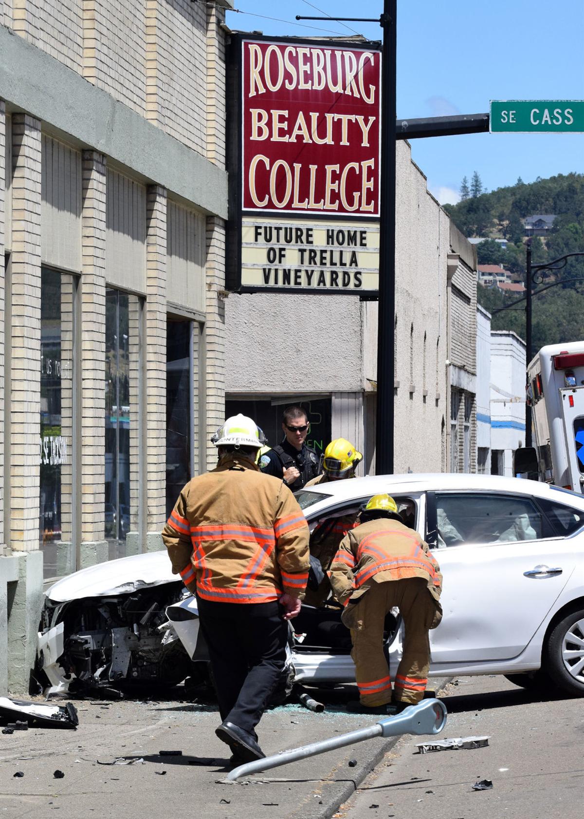 Vehicle crashes into former Roseburg beauty school News