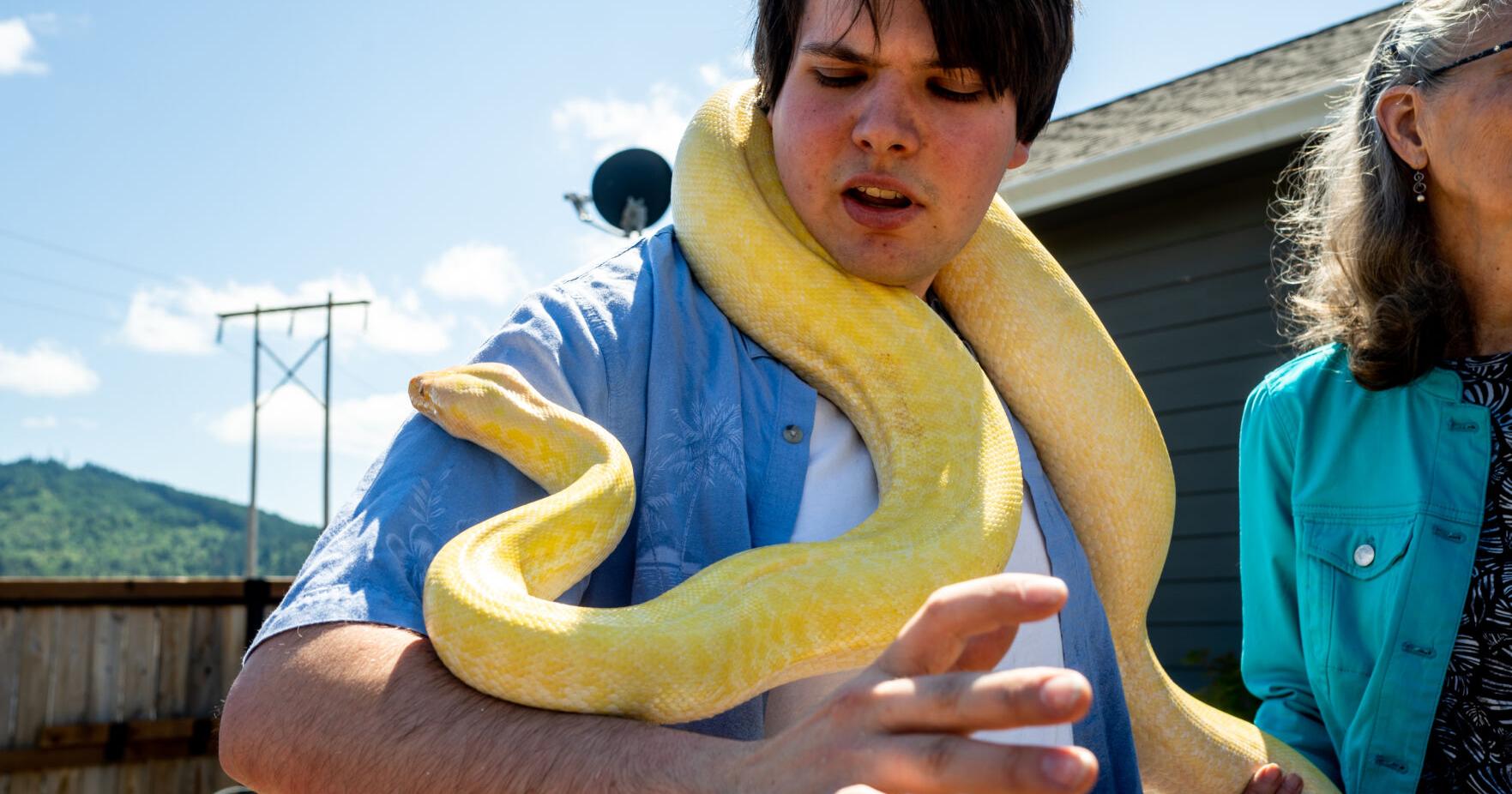Our People: Young Roseburg man wants to make exotic animals his business - Vimarsana News