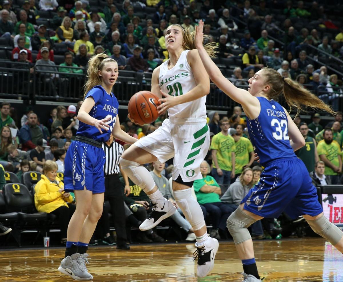 Sabrina Ionescu Sets Ncaa Record As No 7 Oregon Ducks Dominate